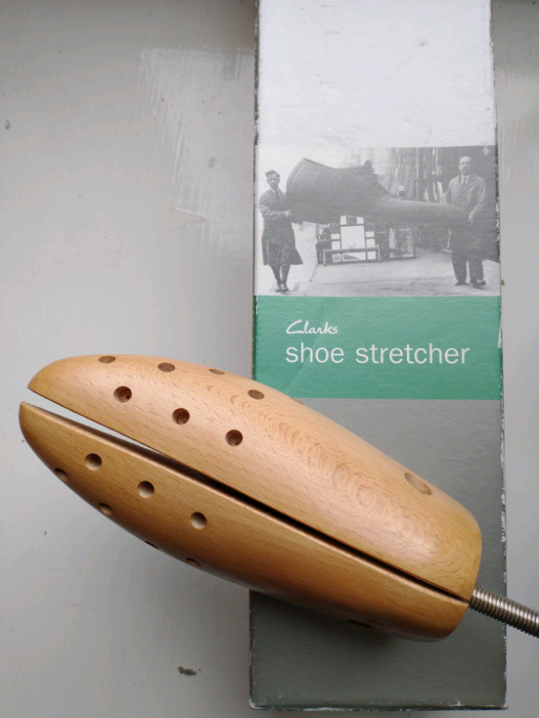 clarks leather stretcher